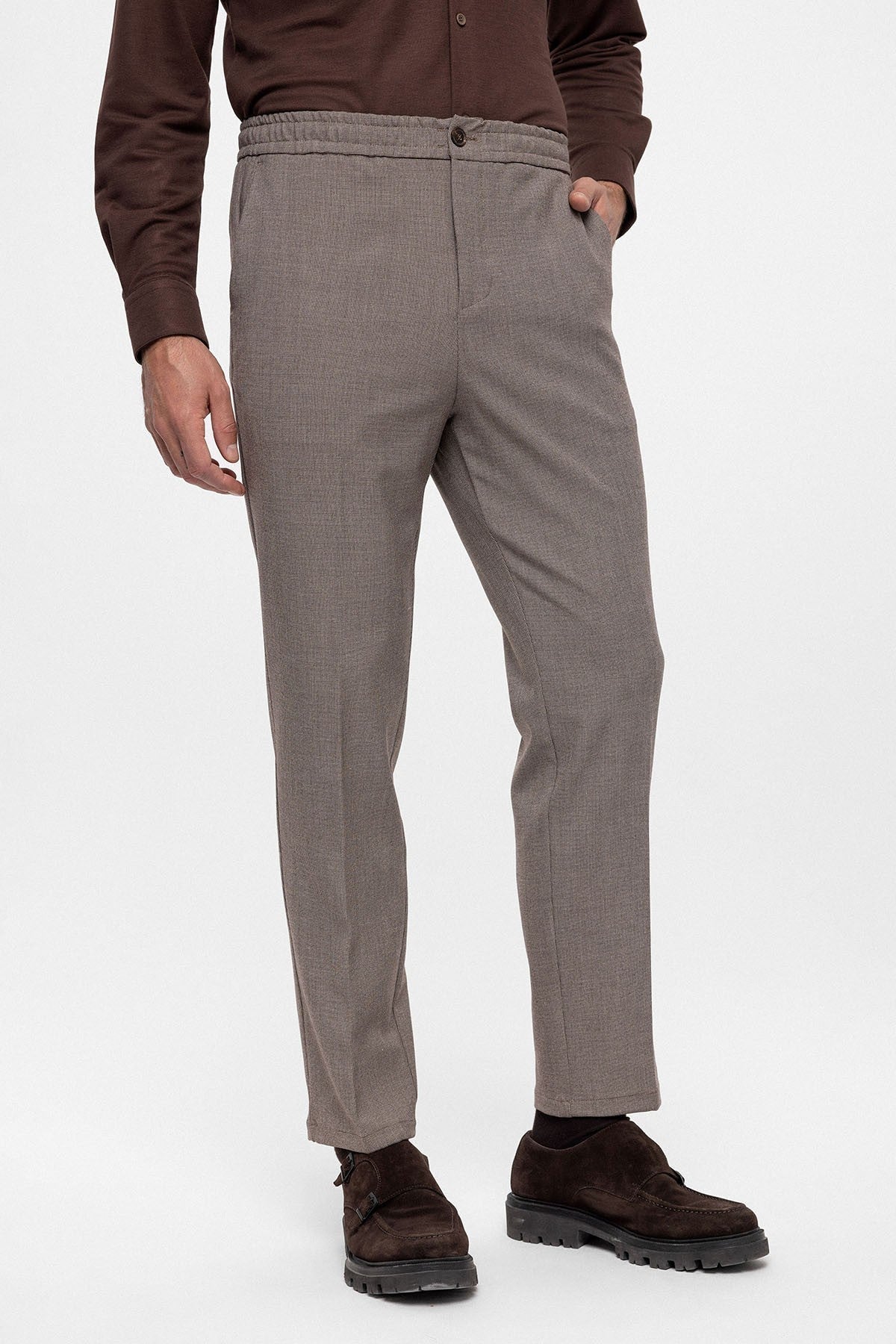Antioch Elastic Waist Regular Fit Men's Pants