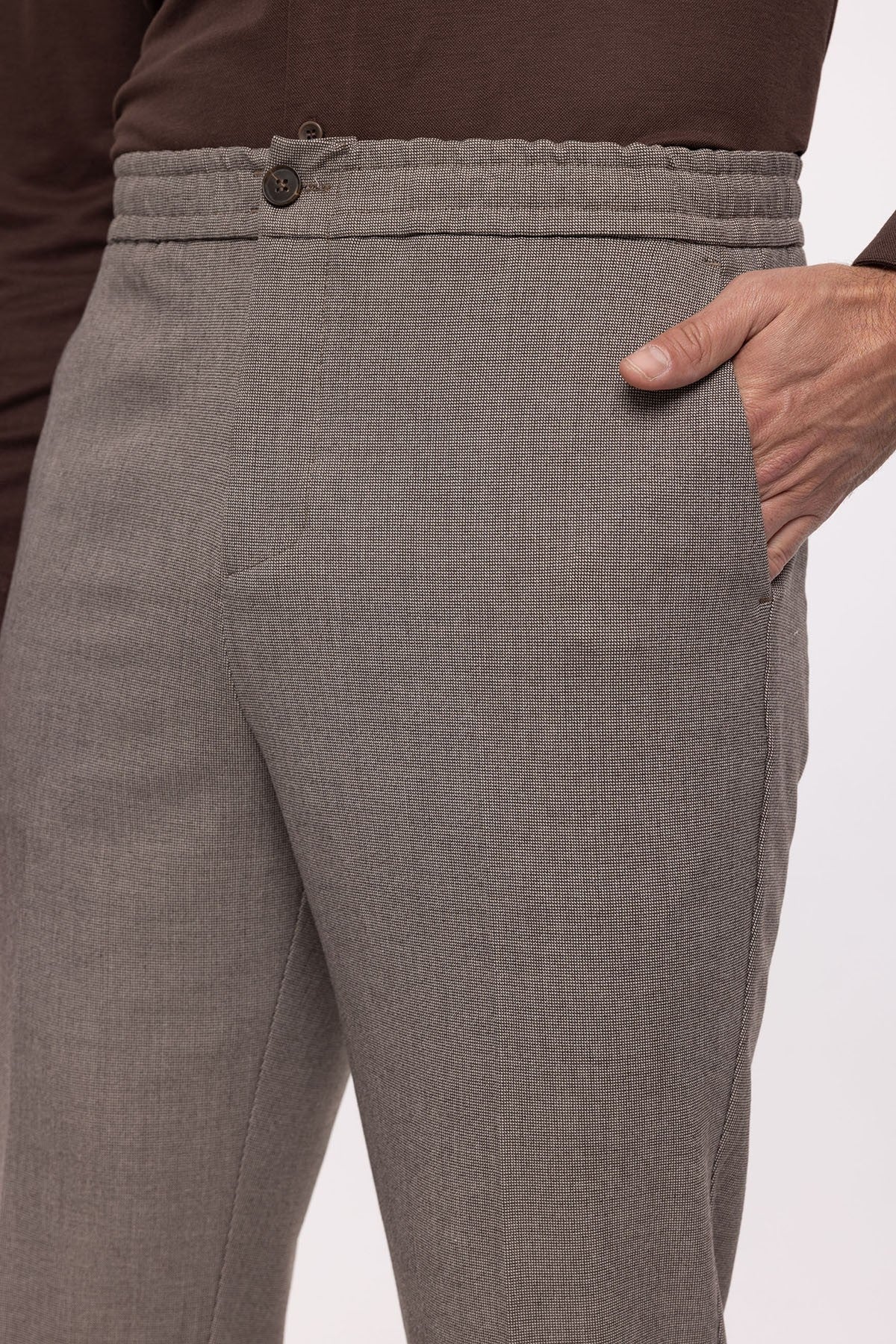 Antioch Elastic Waist Regular Fit Men's Pants