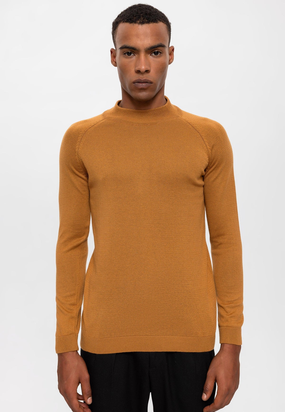 Men's Half-Turtleneck Sweater