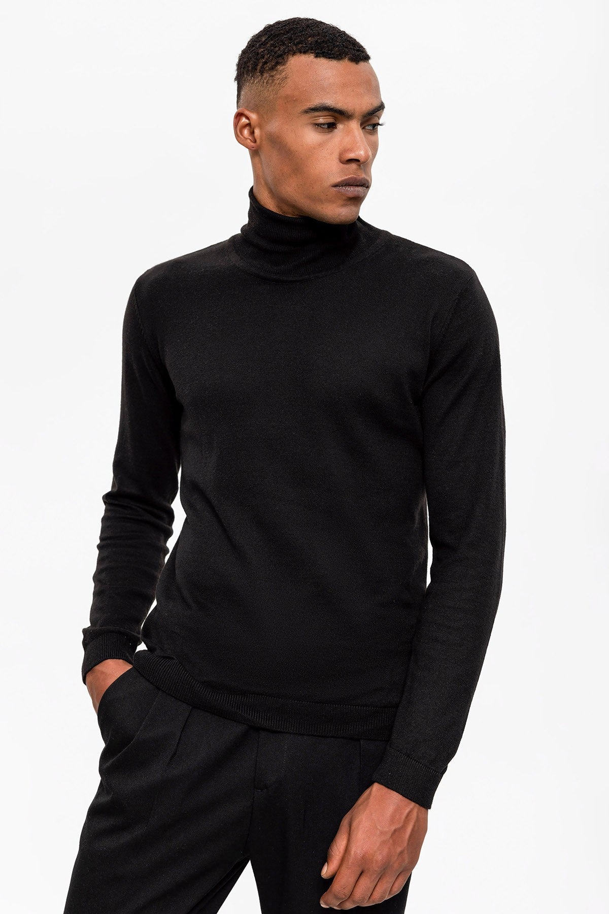 Men's Full-Neck Sweater
