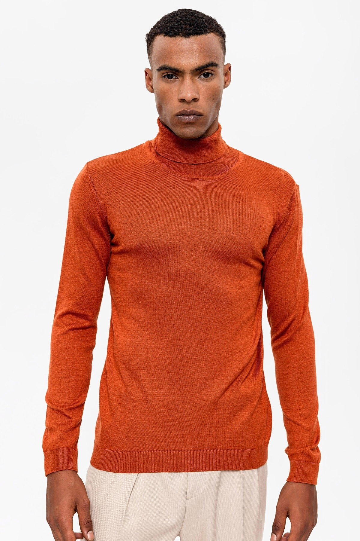 Men's Full-Neck Sweater