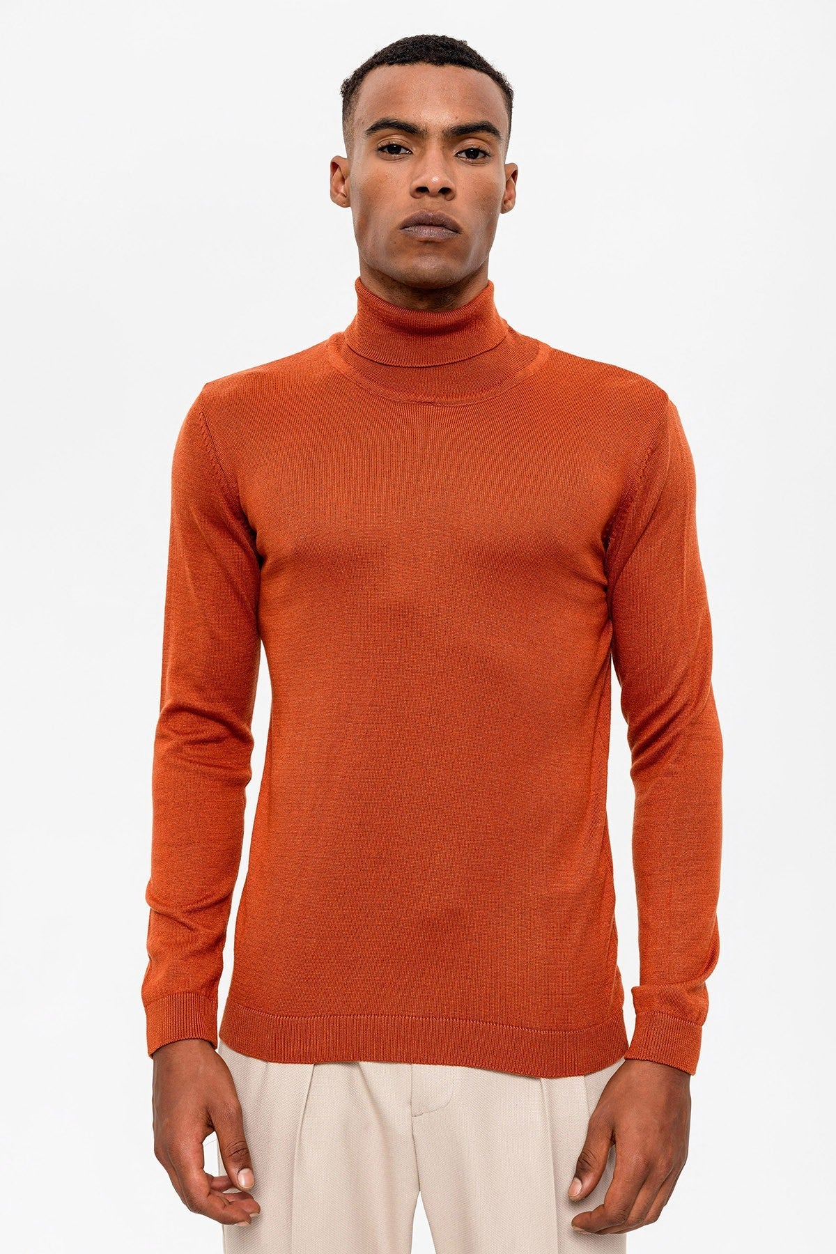 Men's Full-Neck Sweater