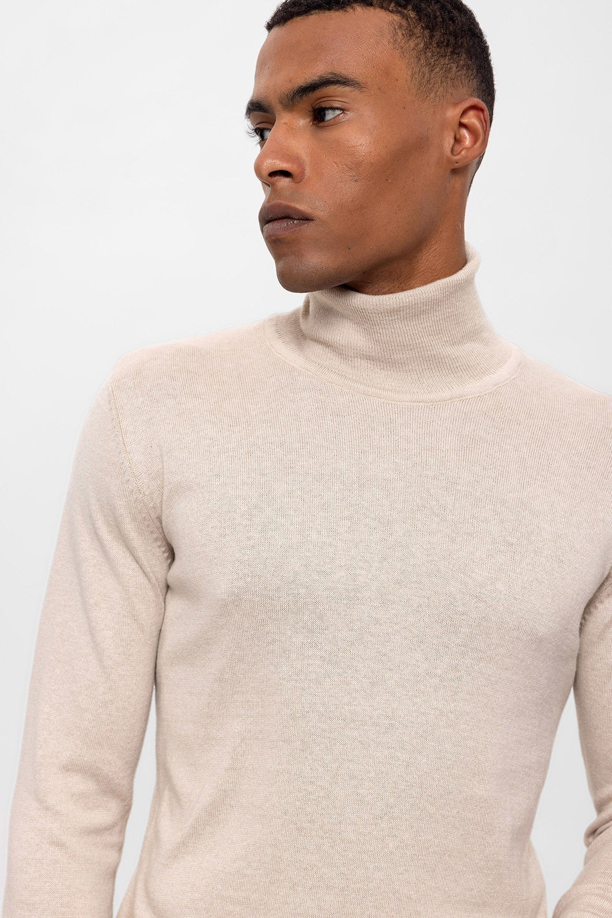Men's Full-Neck Sweater