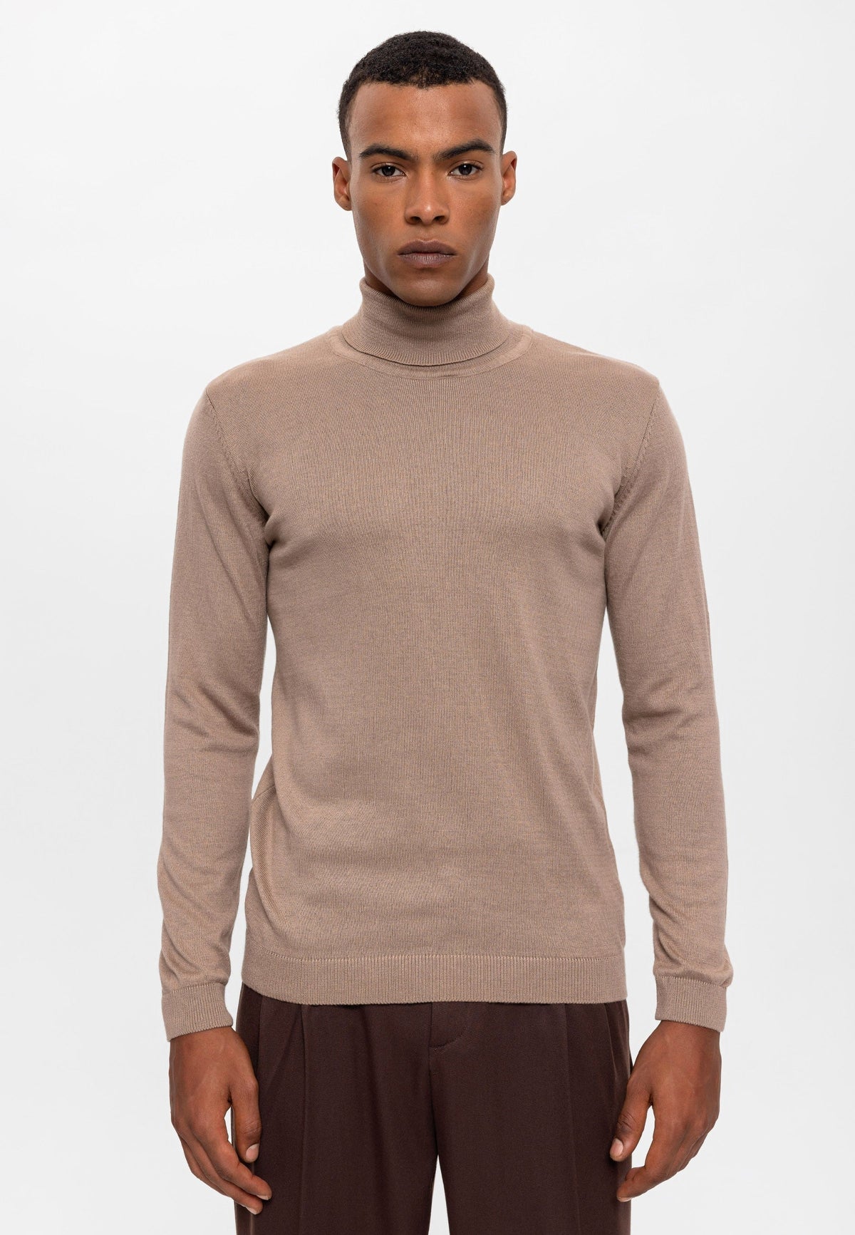 Men's Full-Neck Sweater