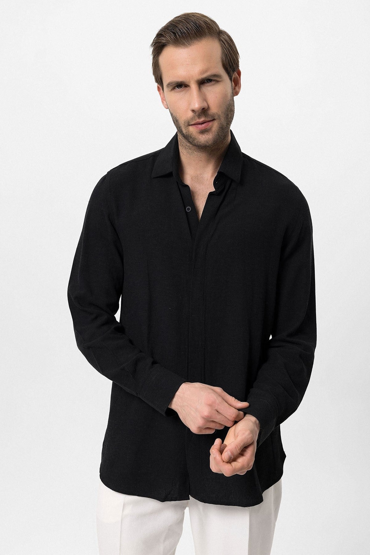 Antioch Hidden-Button Linen-Blend Men's Shirt