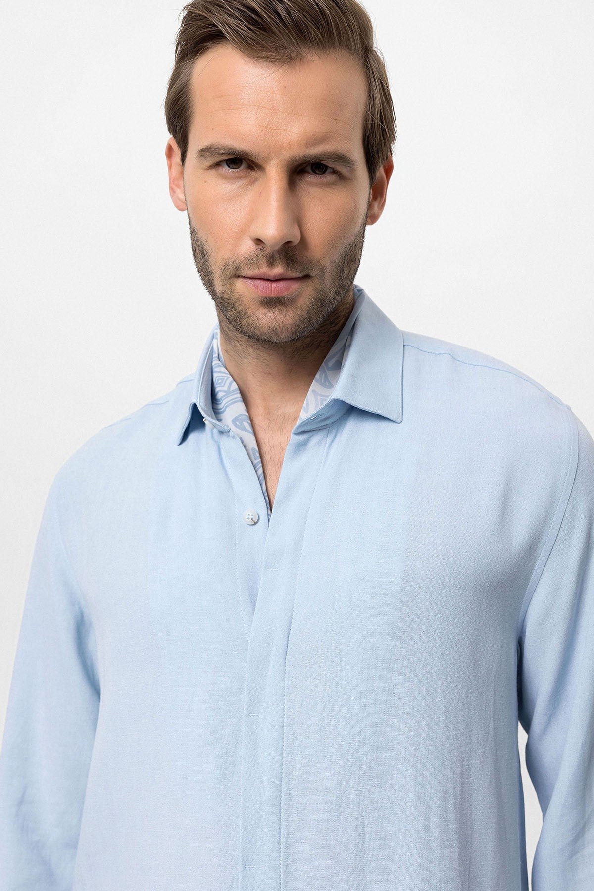 Antioch Hidden-Button Linen-Blend Men's Shirt