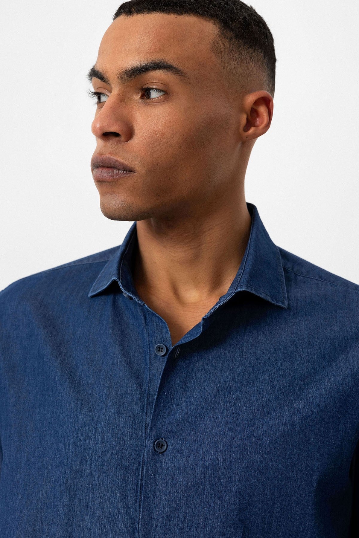 Antioch Men's Long-Sleeve Denim Shirt
