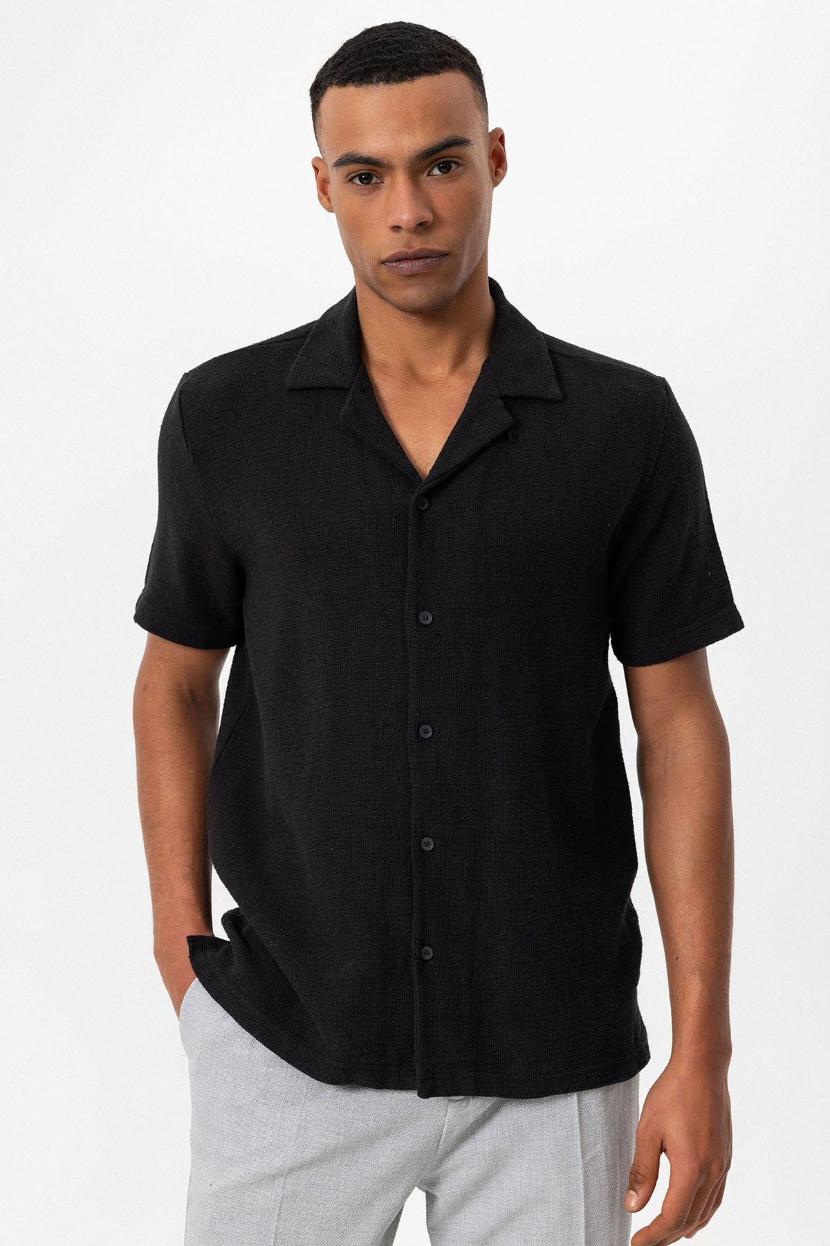 Antioch Men's Shirt with Apache Collar and Knitted Texture