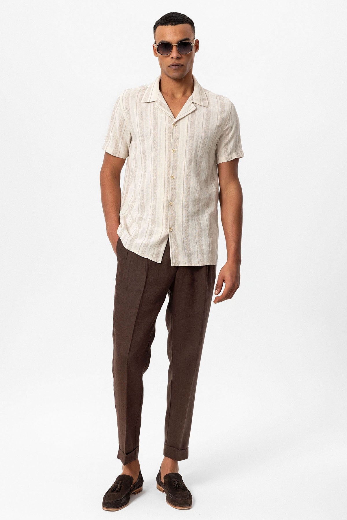 Antioch Short-Sleeved Striped Men's Shirt with a Polo Collar