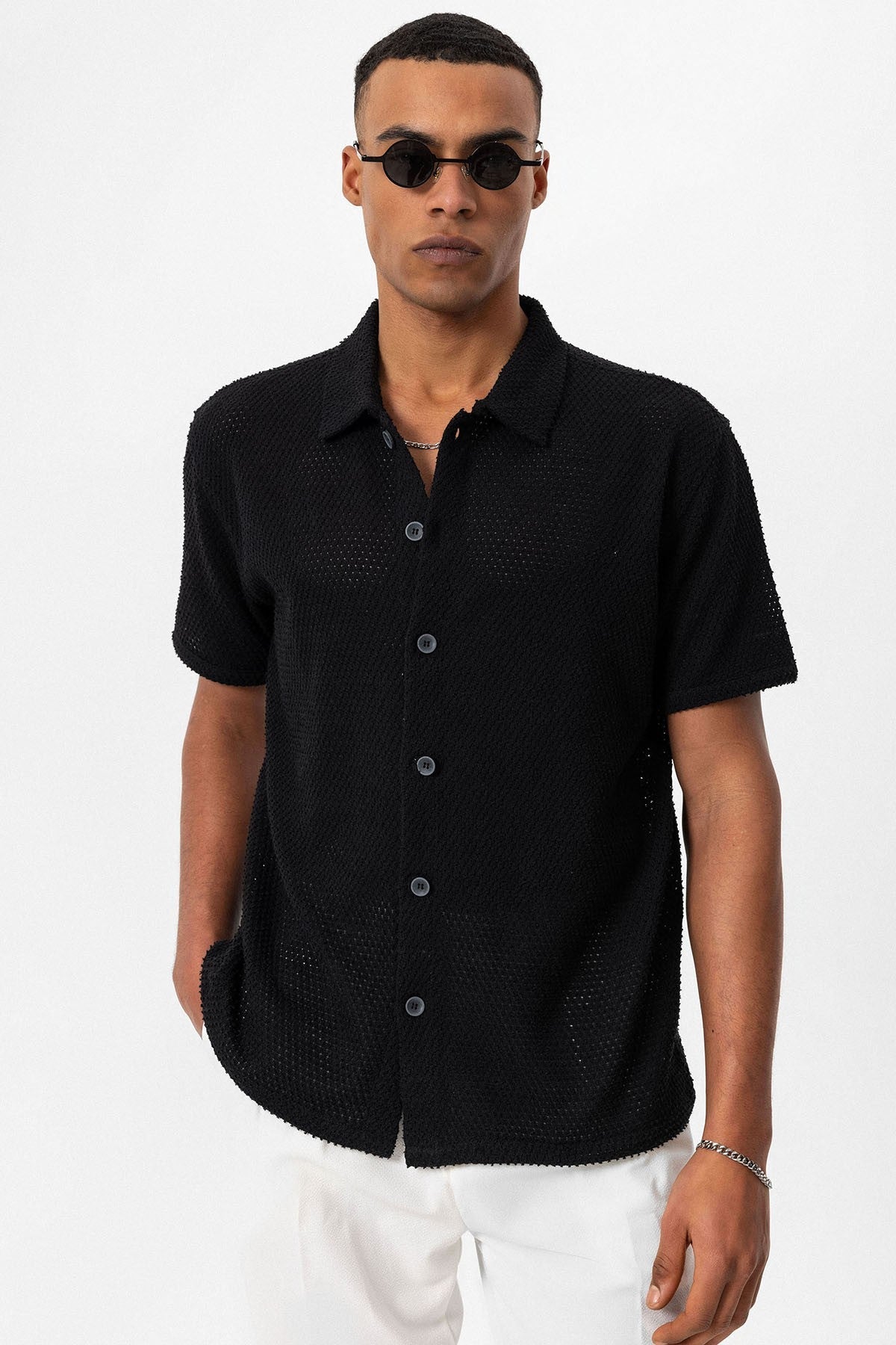 Antioch Textured Short-Sleeve Men's Shirt