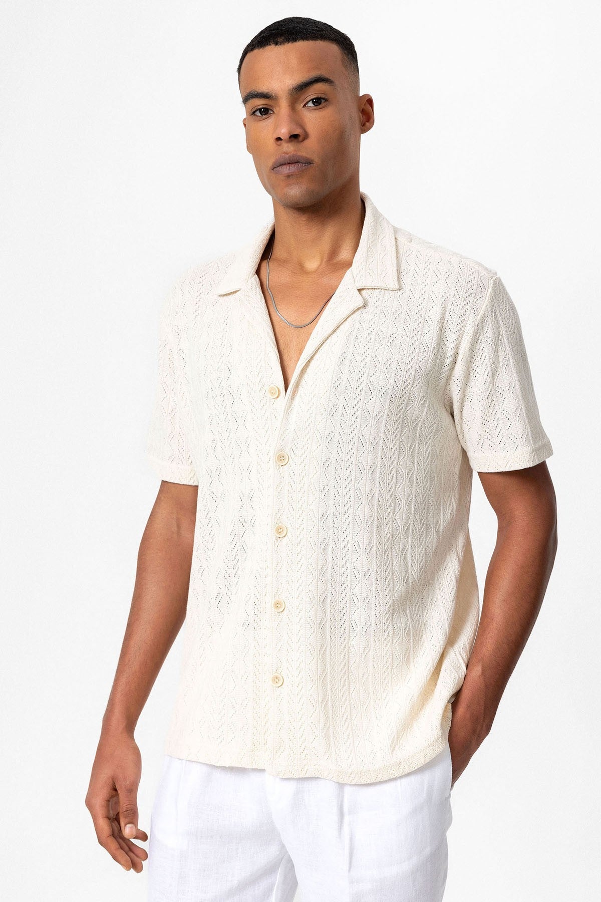 Antioch Men's Shirt with Apache Collar and Knitted Pattern