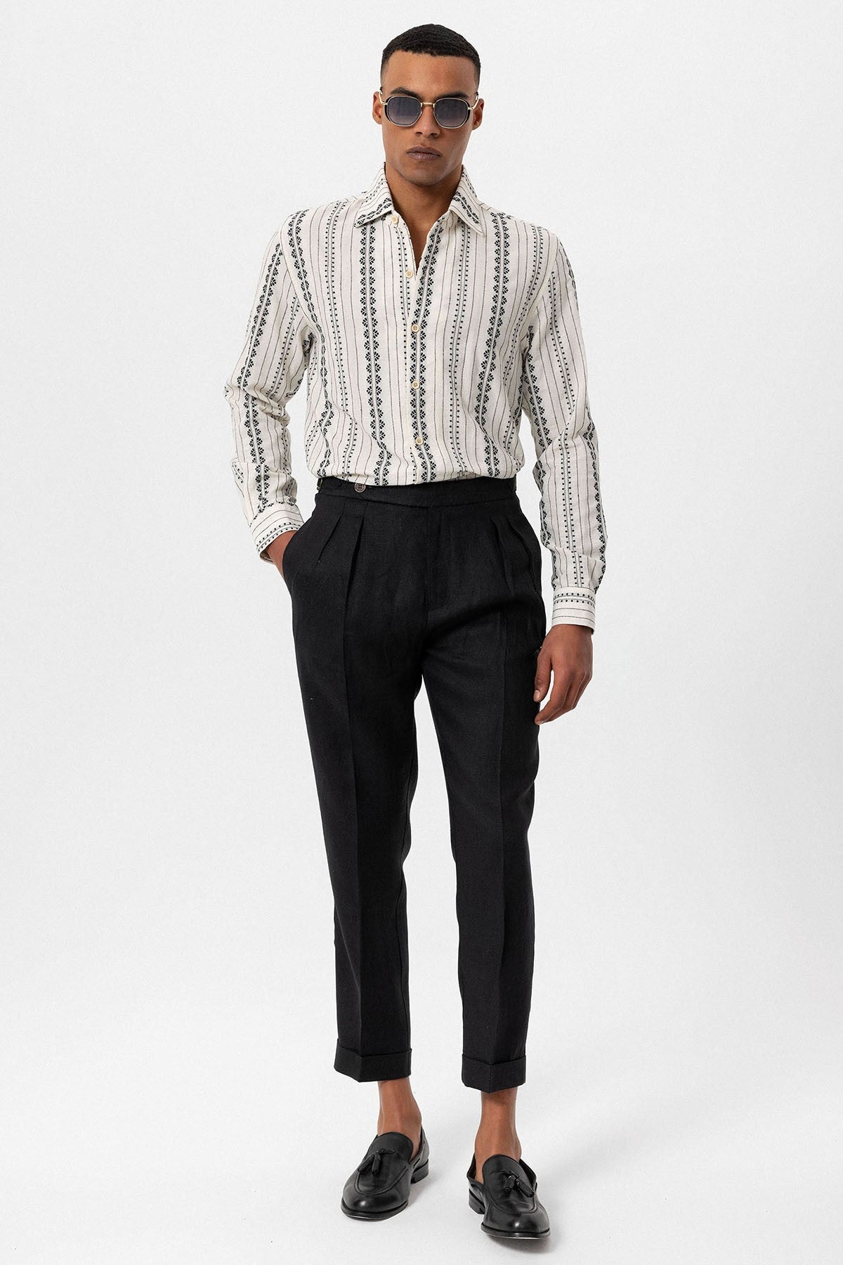 Antioch Long-Sleeved Men's Shirt with Ethnic Pattern