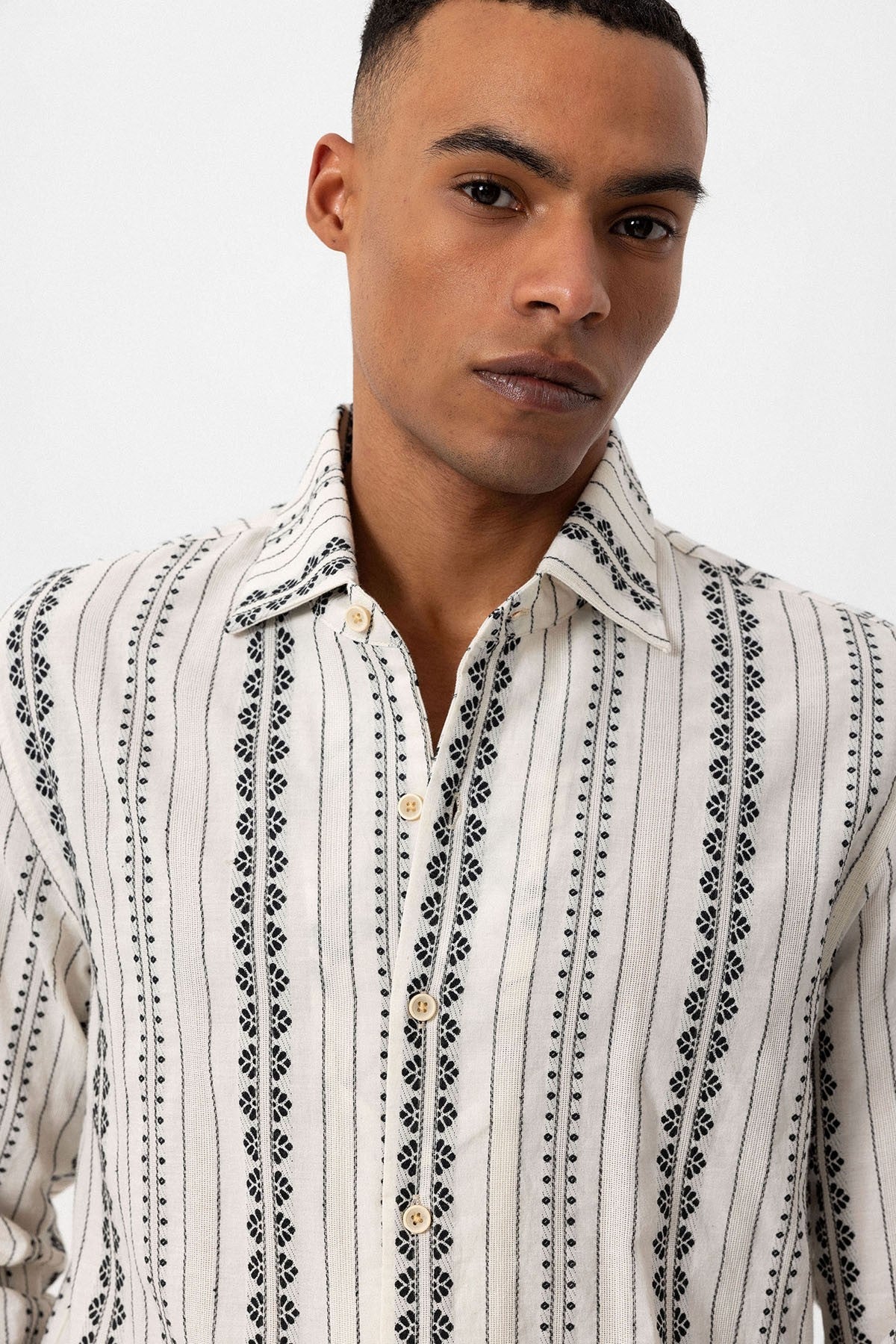 Antioch Long-Sleeved Men's Shirt with Ethnic Pattern
