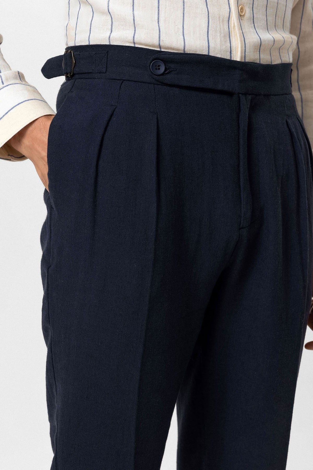 Antioch High-Waisted Linen-Blend Double-Cuff Men's Pants