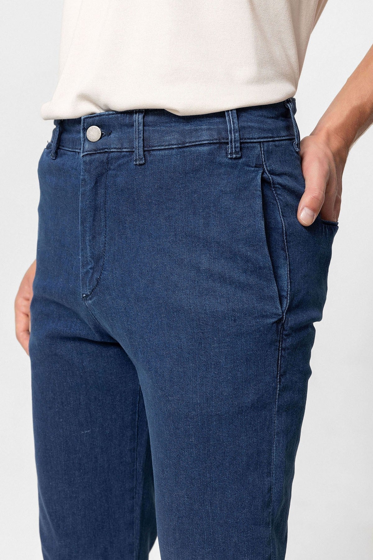Antioch Slim Fit Men's Jeans