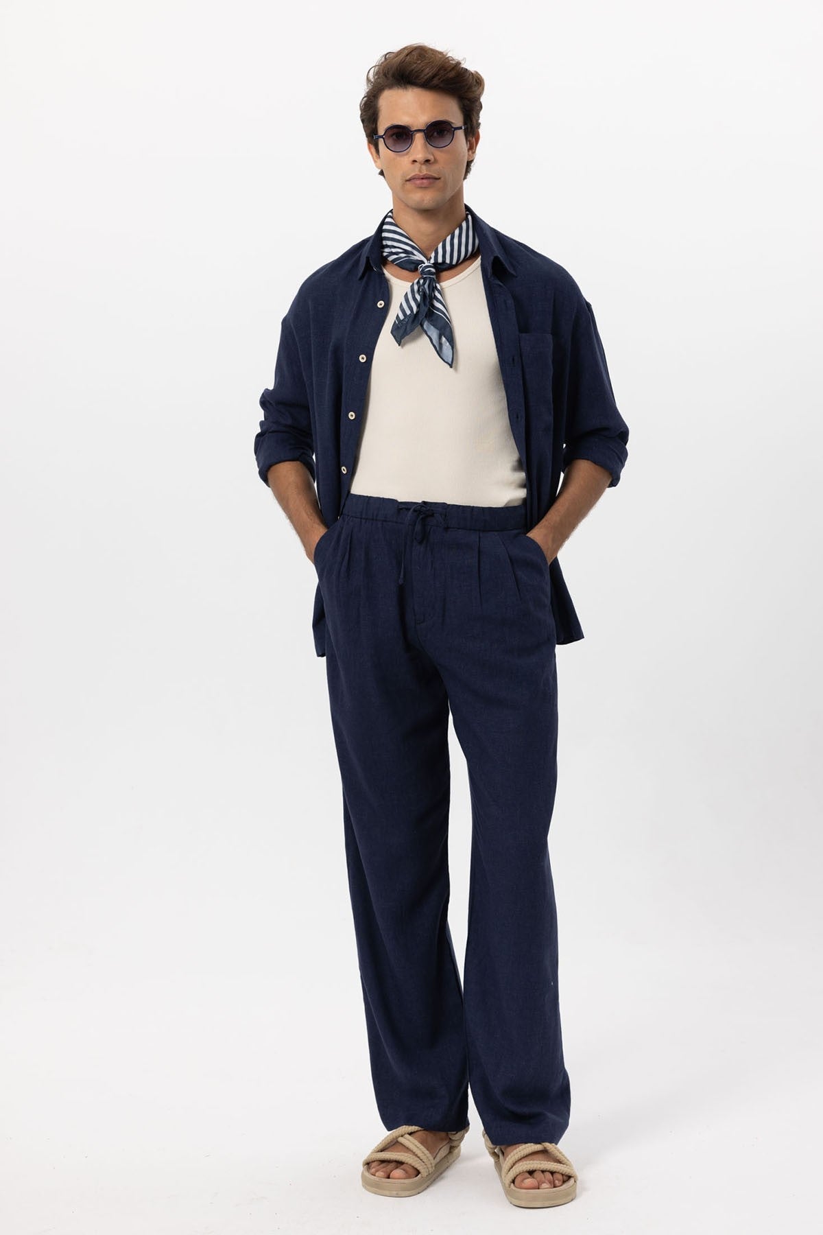 Antioch Belted Linen-Blend Baggy Men's Pants
