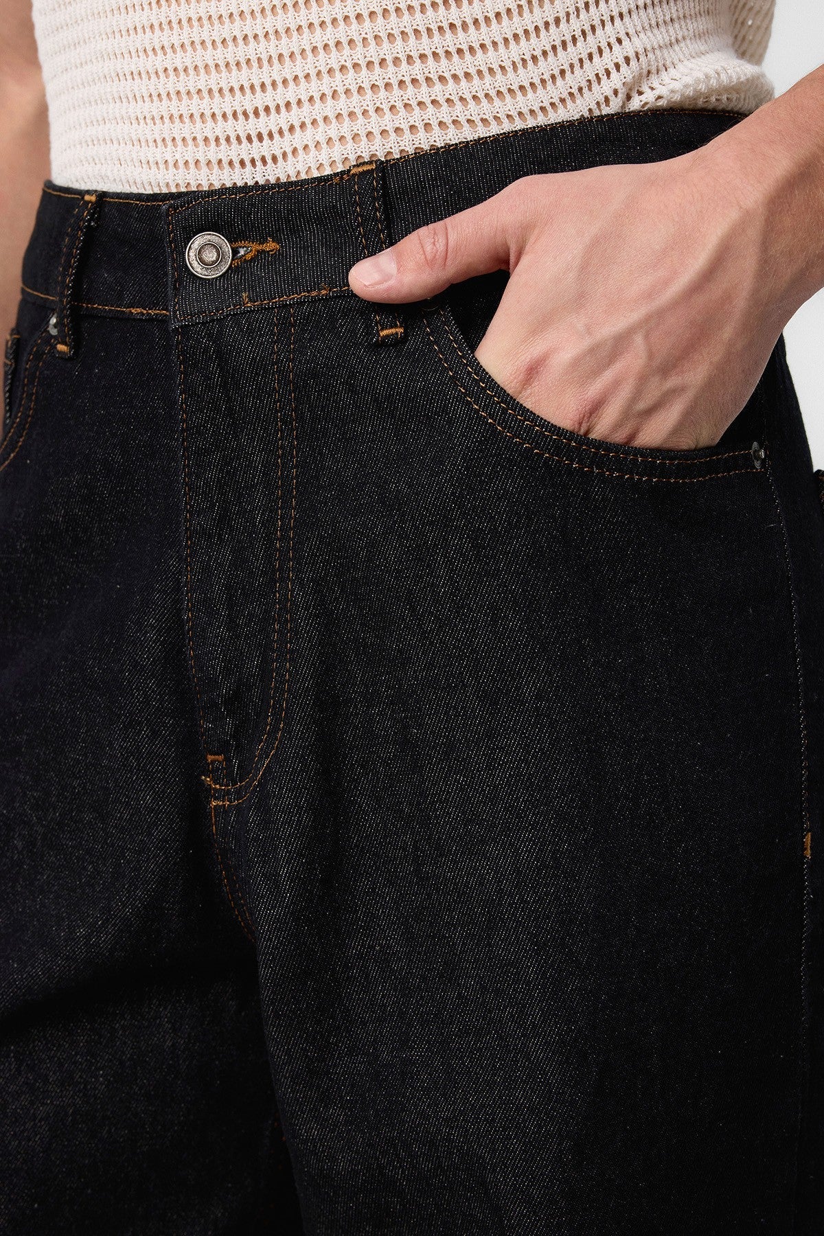 Antioch High-Waisted Relaxed-Fit Men's Jeans