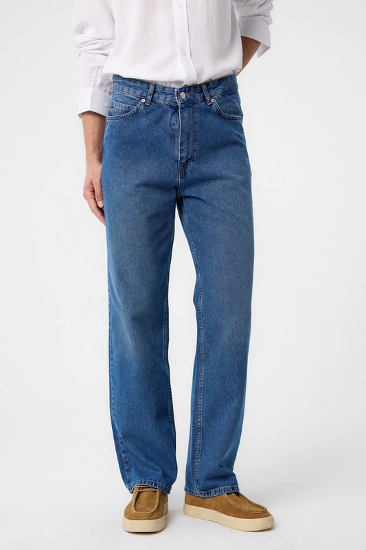 Antioch High-Waisted Relaxed-Fit Men's Jeans