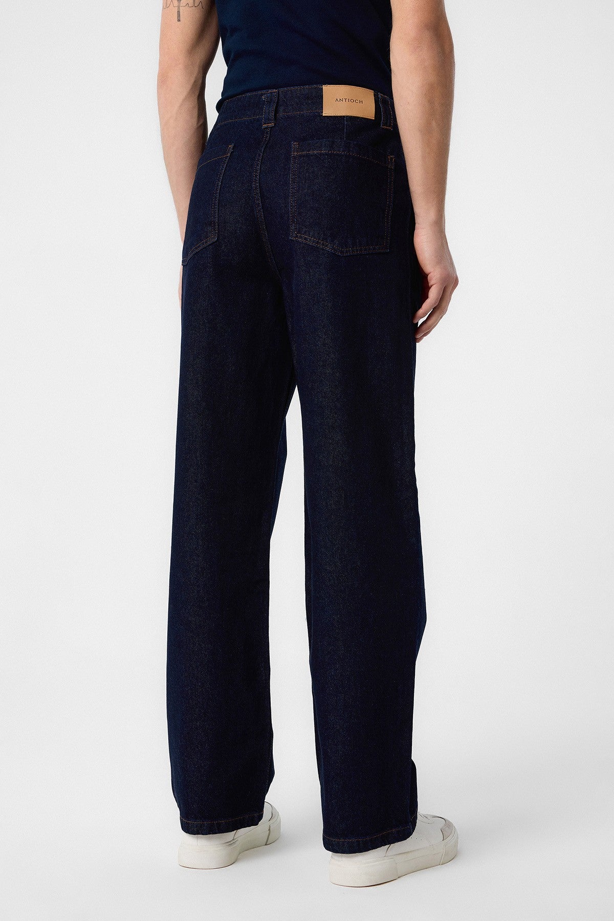 Antioch Relaxed-Fit Men's Jeans