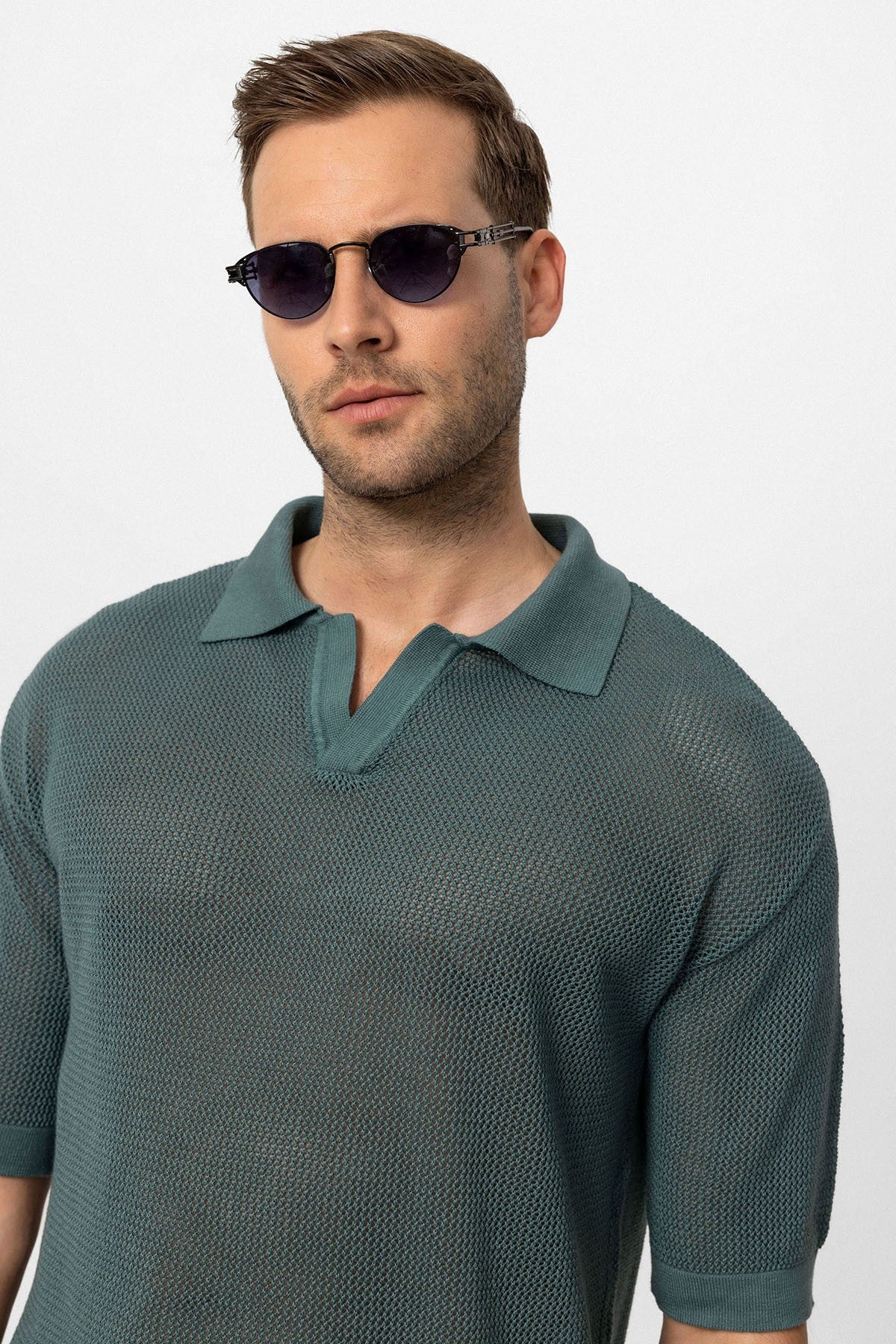Men's Polo-Neck Openwork T-Shirt