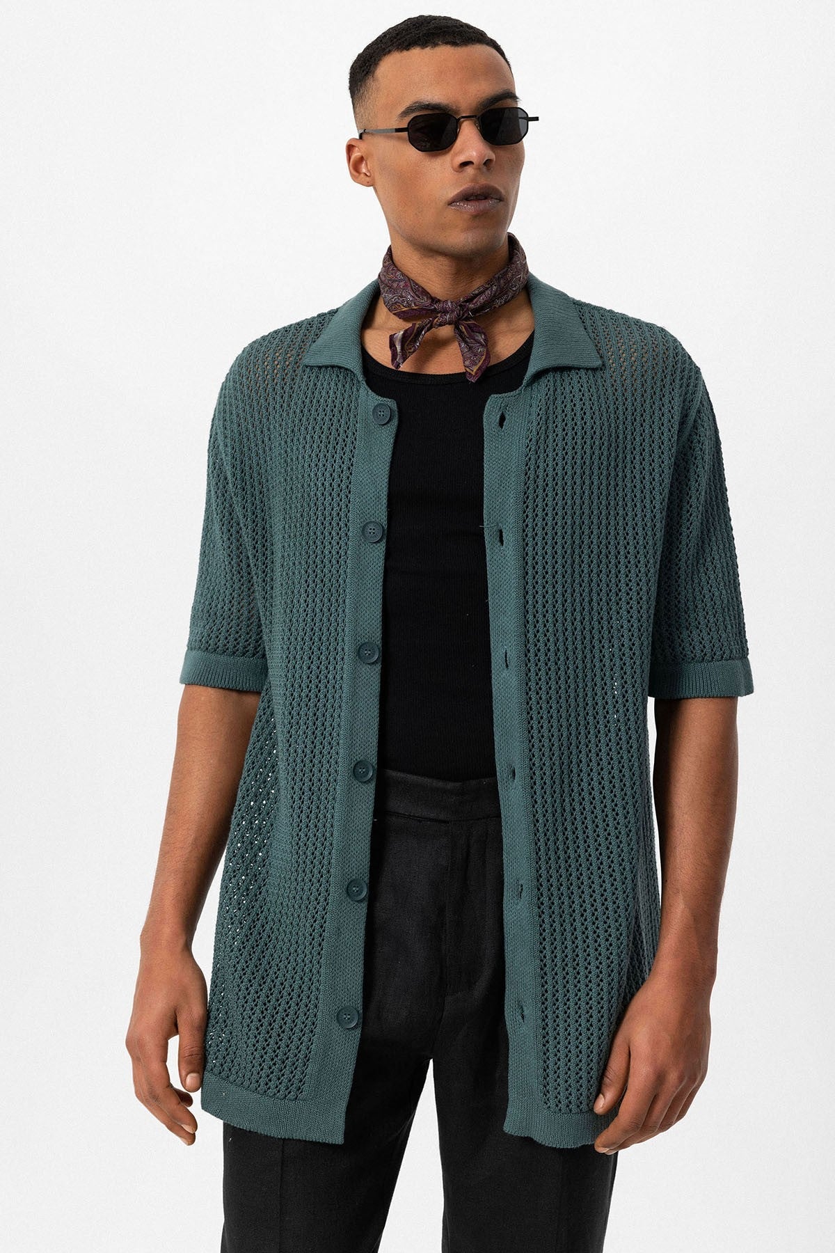 Antioch Short-Sleeved Openwork Men's Shirt