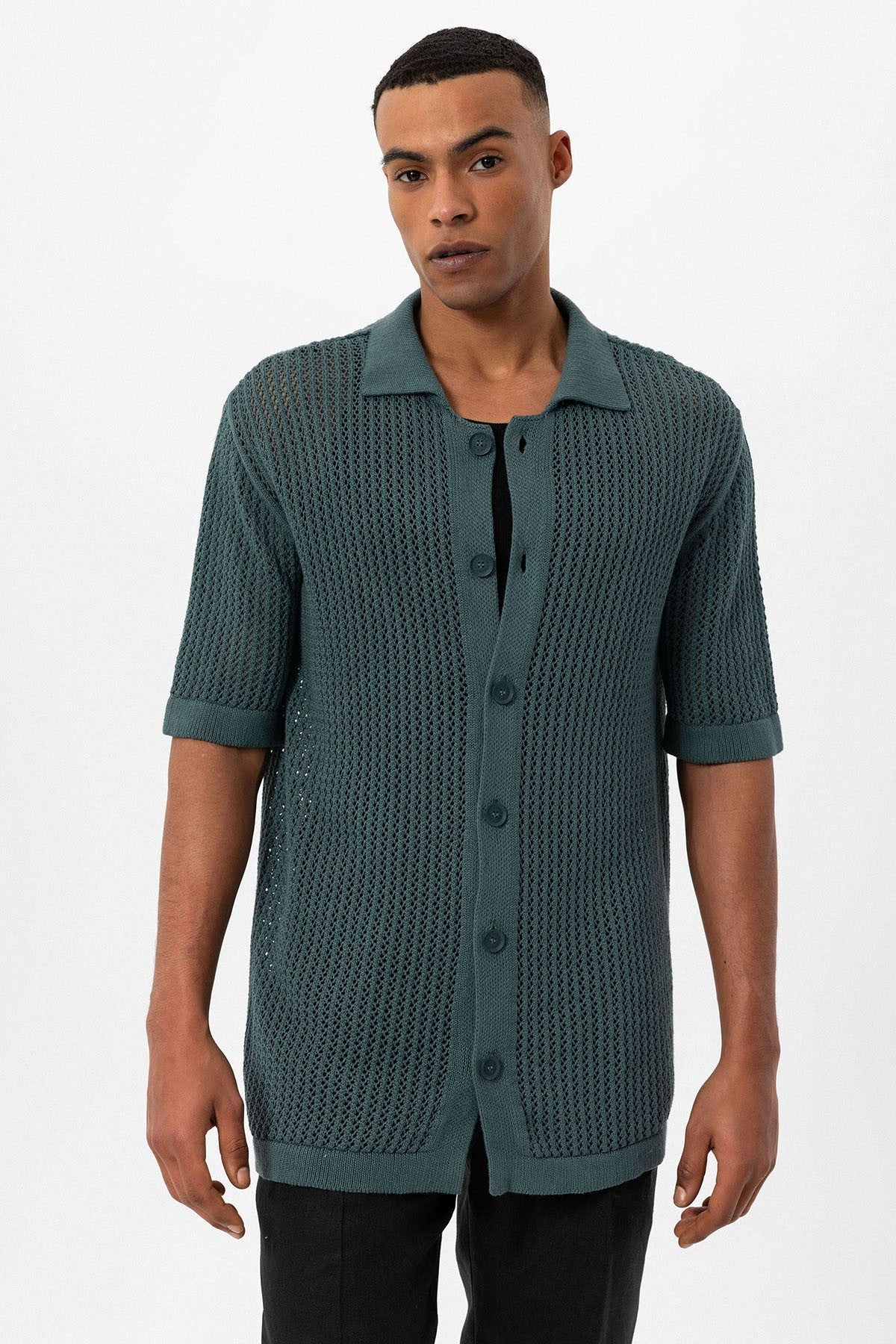 Antioch Short-Sleeved Openwork Men's Shirt