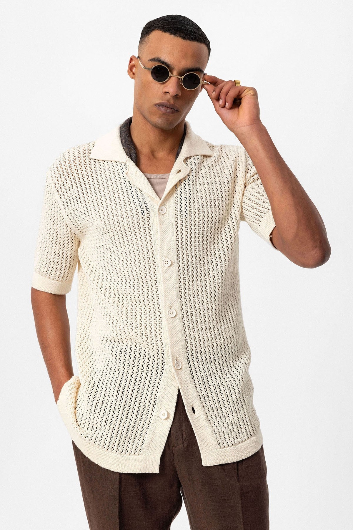 Antioch Short-Sleeved Openwork Men's Shirt
