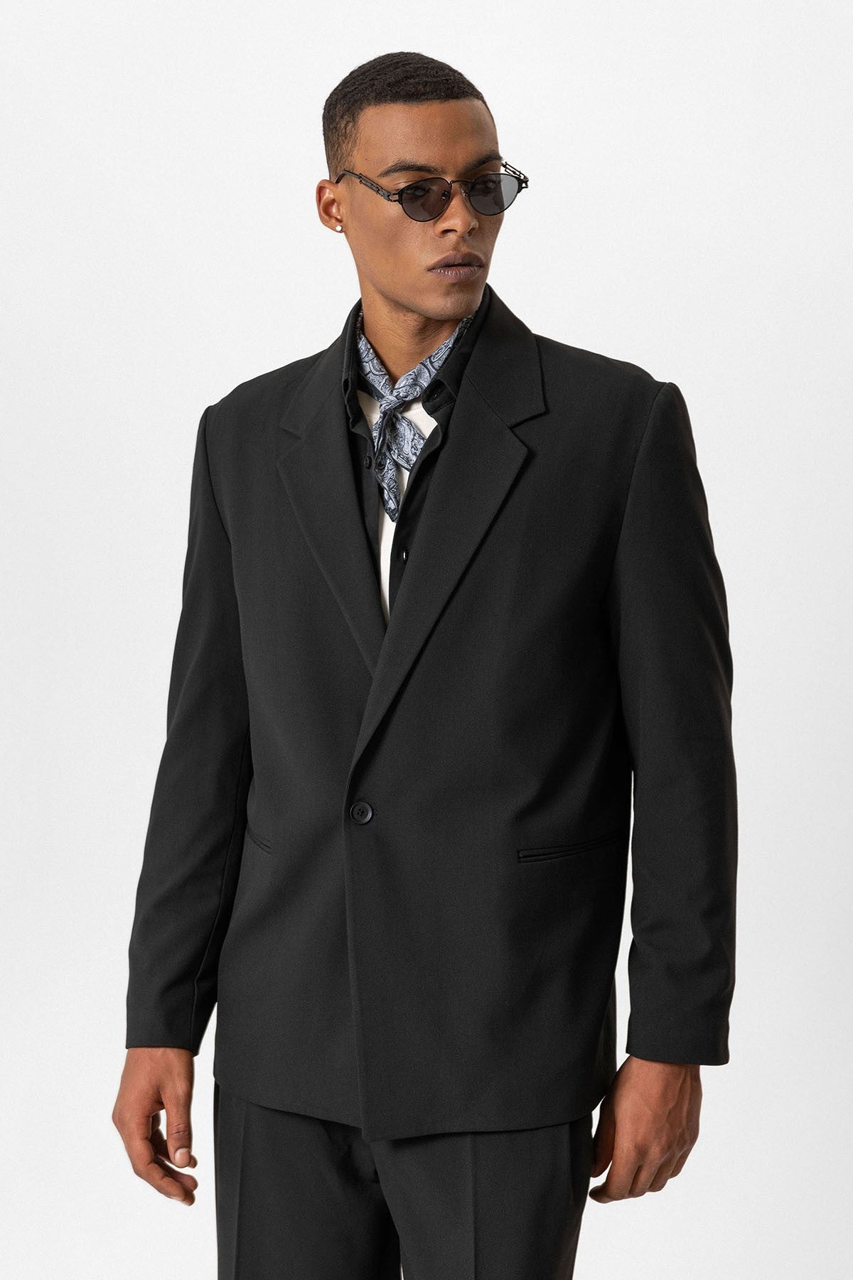 Antioch Single-Button Relaxed-Fit Men's Blazer