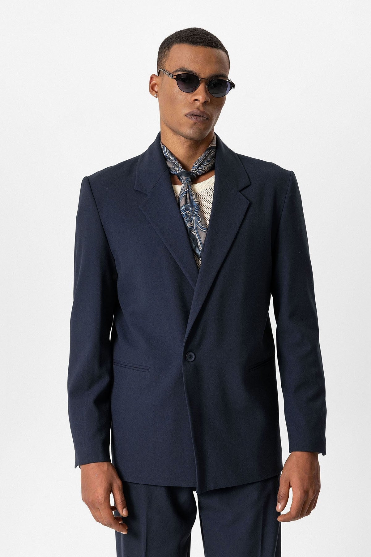 Antioch Single-Button Relaxed-Fit Men's Blazer