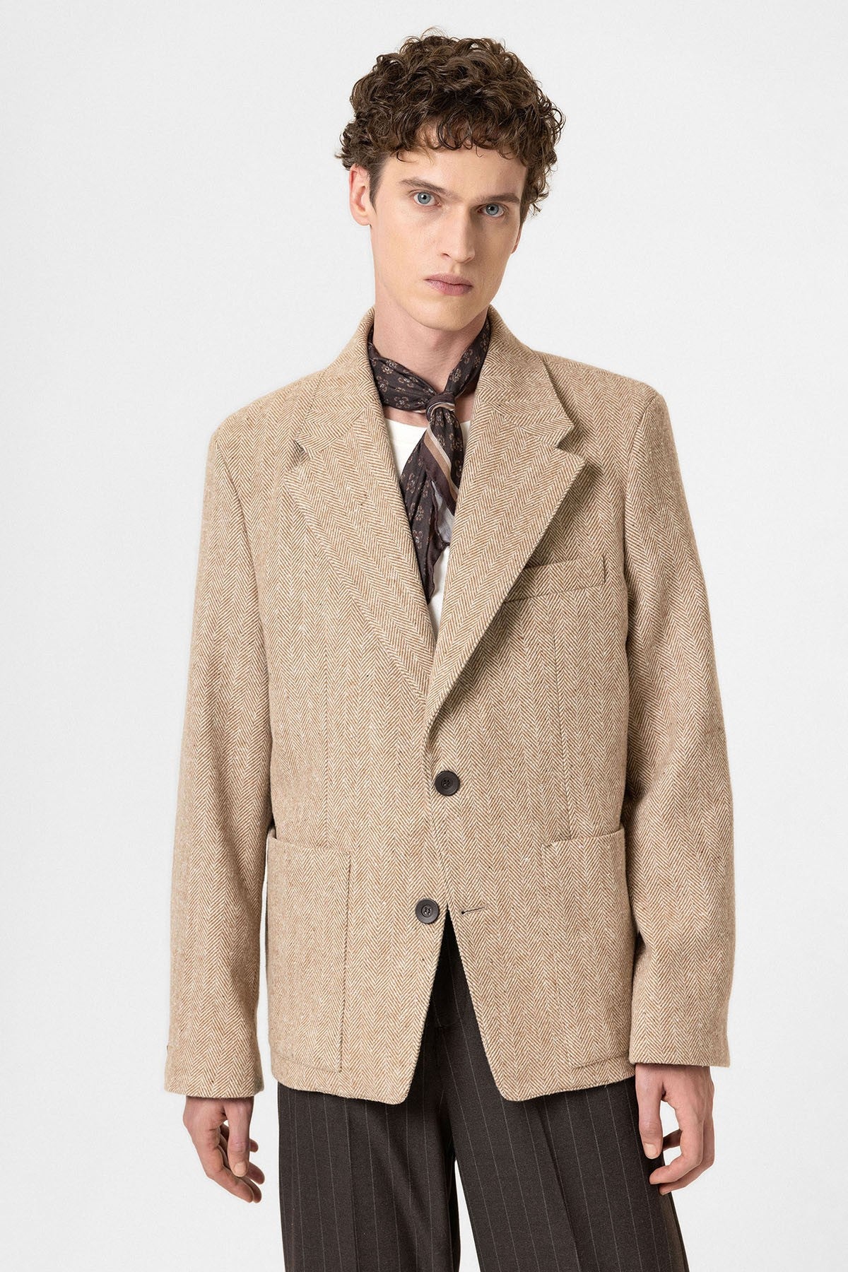 Antioch Oversized Men's Blazer with Herringbone Pattern