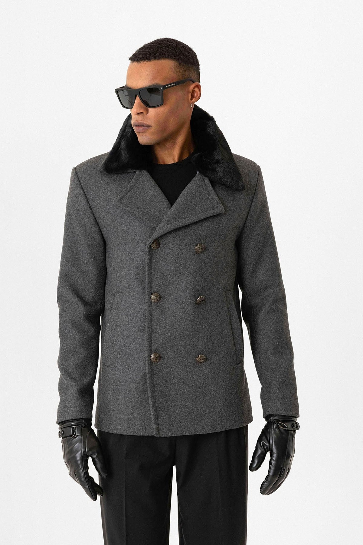 Antioch Men's Coat with Fur Collar and Double-Breasted Closure