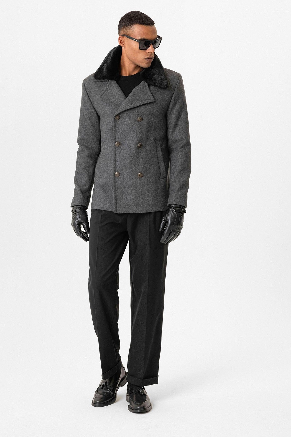 Antioch Men's Coat with Fur Collar and Double-Breasted Closure