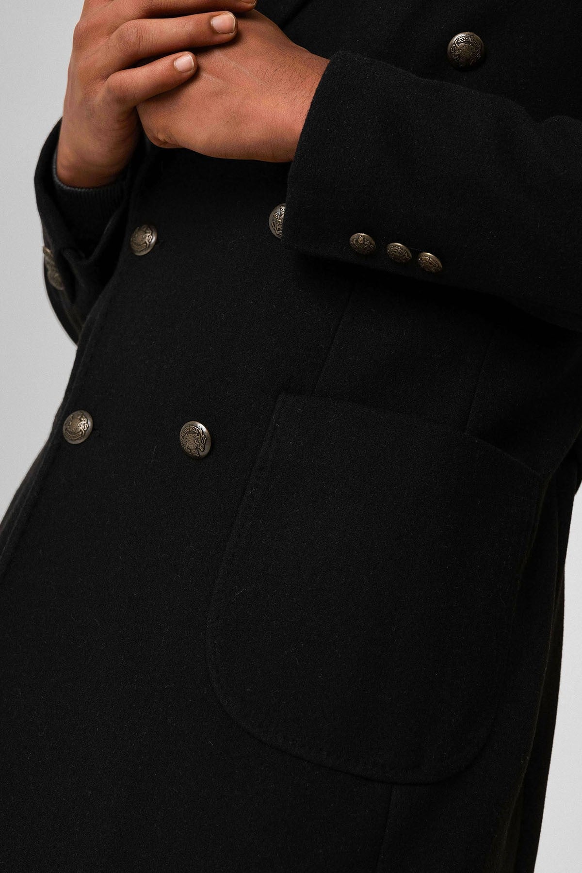 Antioch Cross-Over Closure Pouch-Pocket Men's Coat