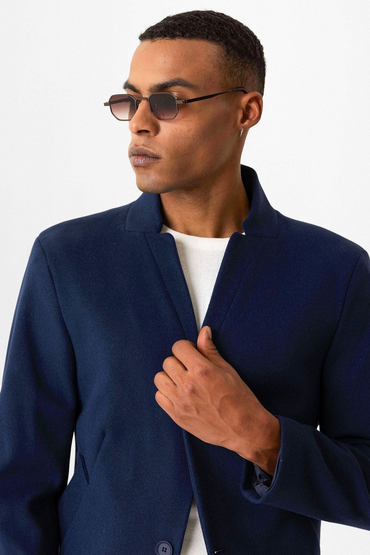 Antioch Slim-Fit Stand-Up Collar Men's Coat