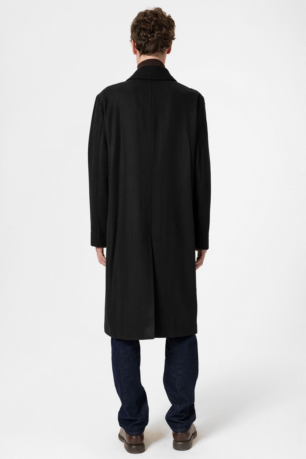 Antioch Wool-Blend Herringbone Double-Breasted Men's Coat