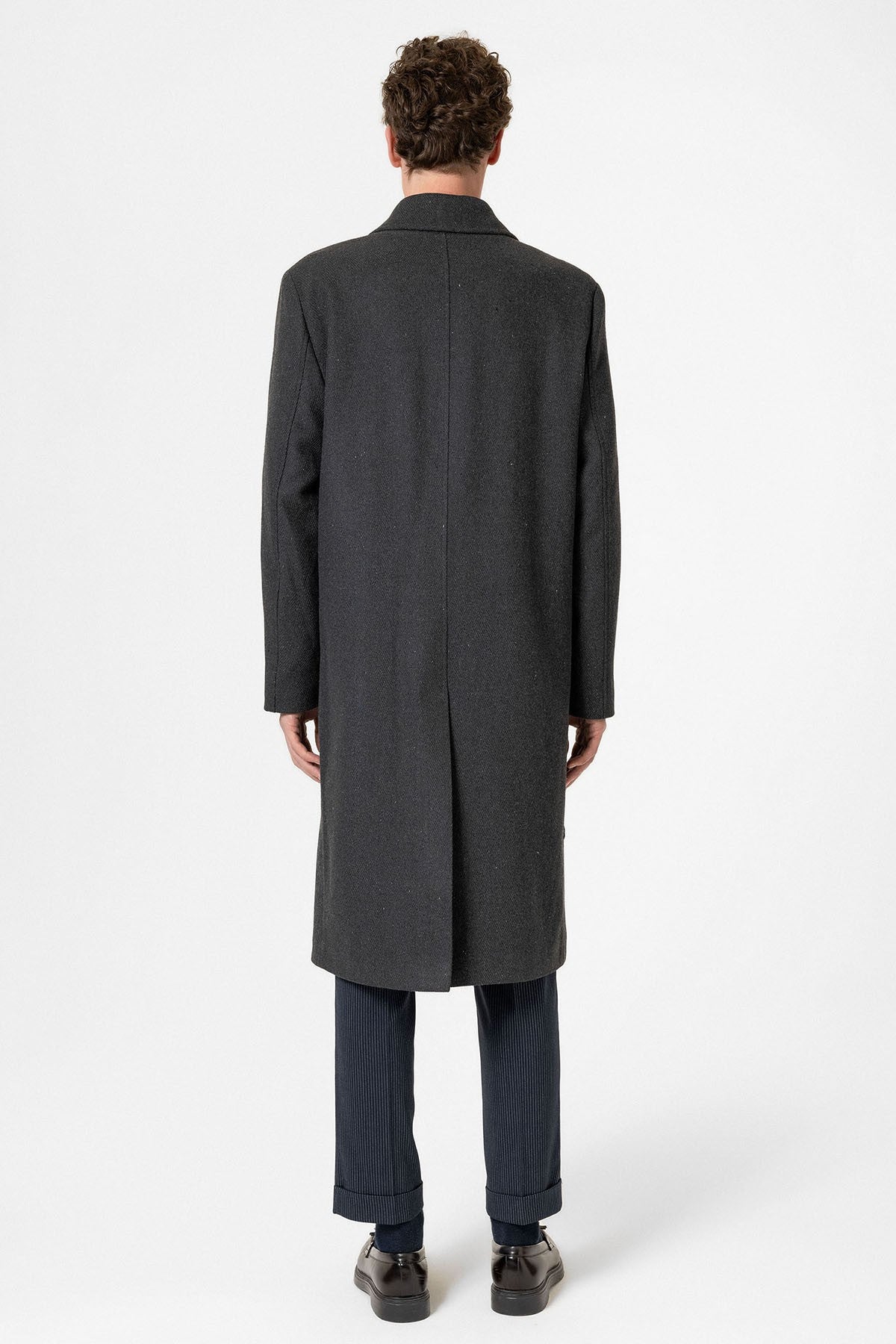 Antioch Wool-Blend Herringbone Double-Breasted Men's Coat