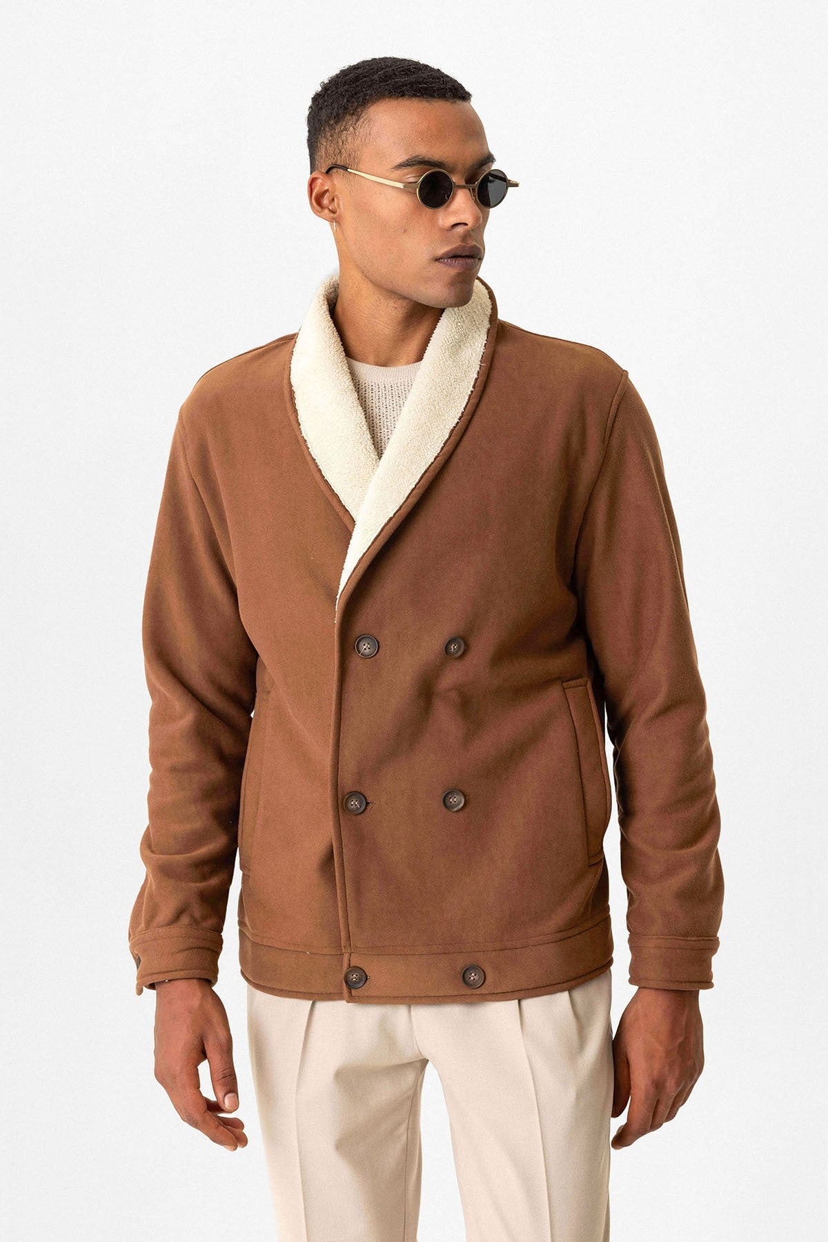 Antioch Men's Jacket with Contrast Collar and Lining Details