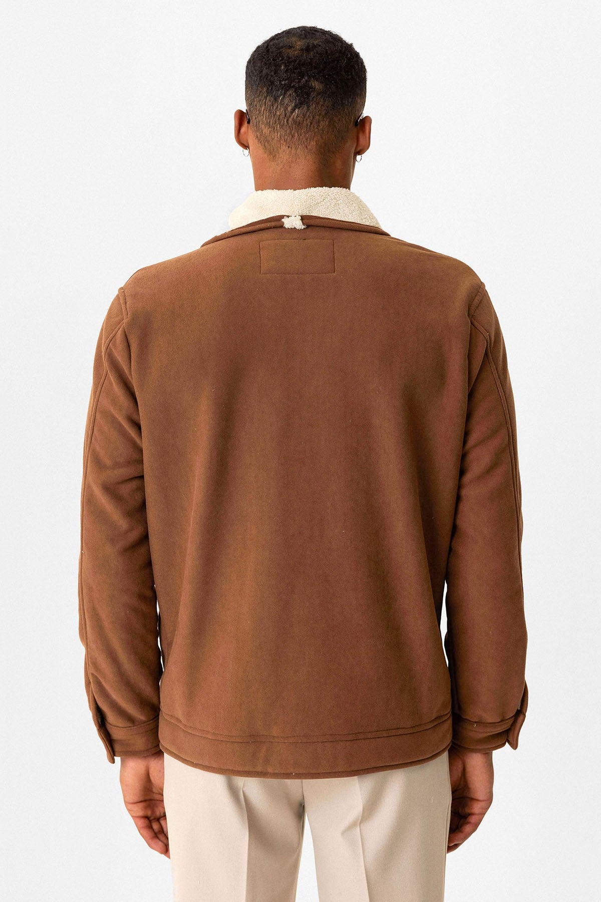 Antioch Men's Jacket with Contrast Collar and Lining Details