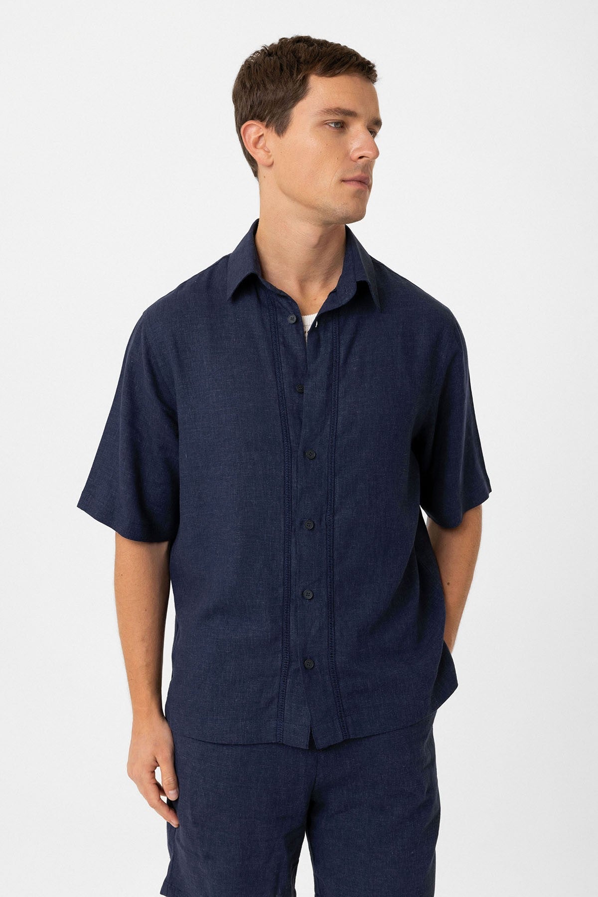 Antioch Linen-Blend Relaxed-Fit Men's Shirt