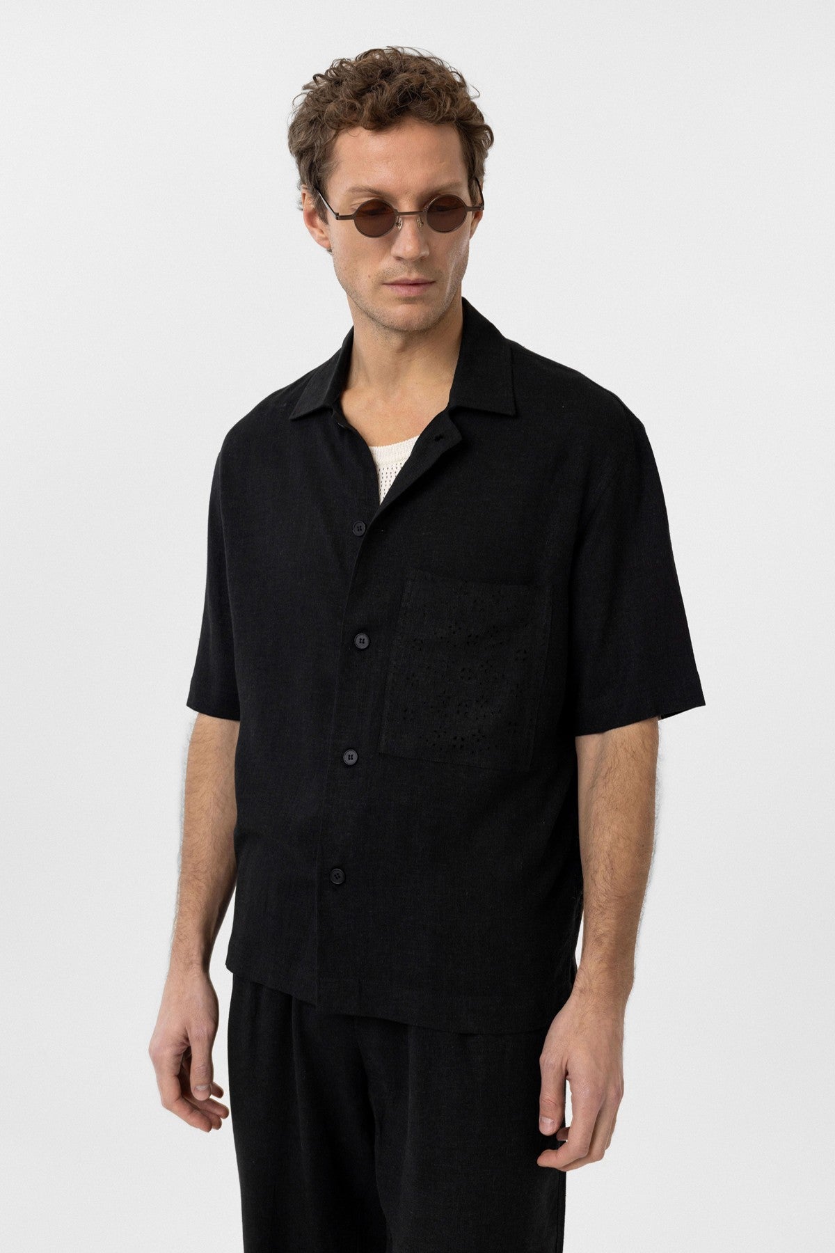 Antioch Short-Sleeve Men's Shirt with Linen Blend