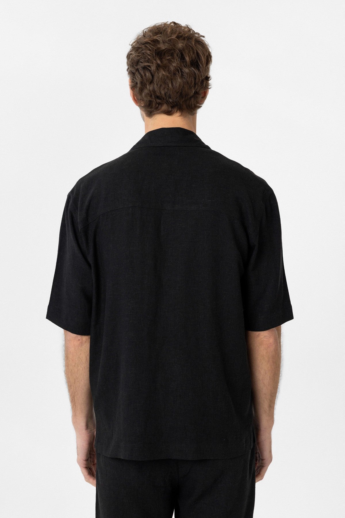 Antioch Short-Sleeve Men's Shirt with Linen Blend