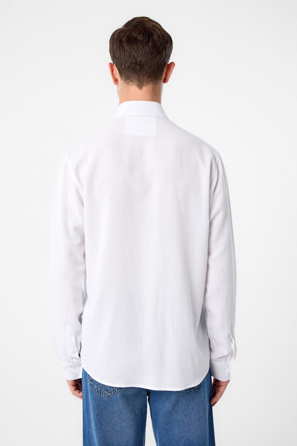 Antioch Relax Fit Men's Linen-Blend Shirt