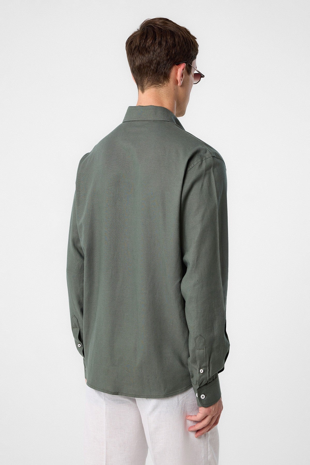 Antioch Men's Linen-Blend Button-Down Shirt