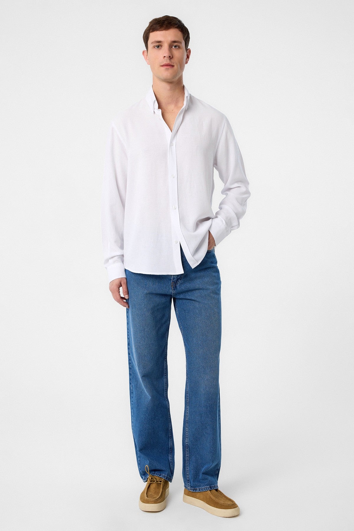 Antioch Men's Linen-Blend Button-Down Shirt