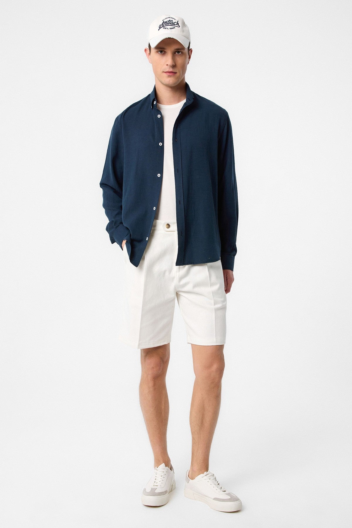 Antioch Men's Linen-Blend Button-Down Shirt