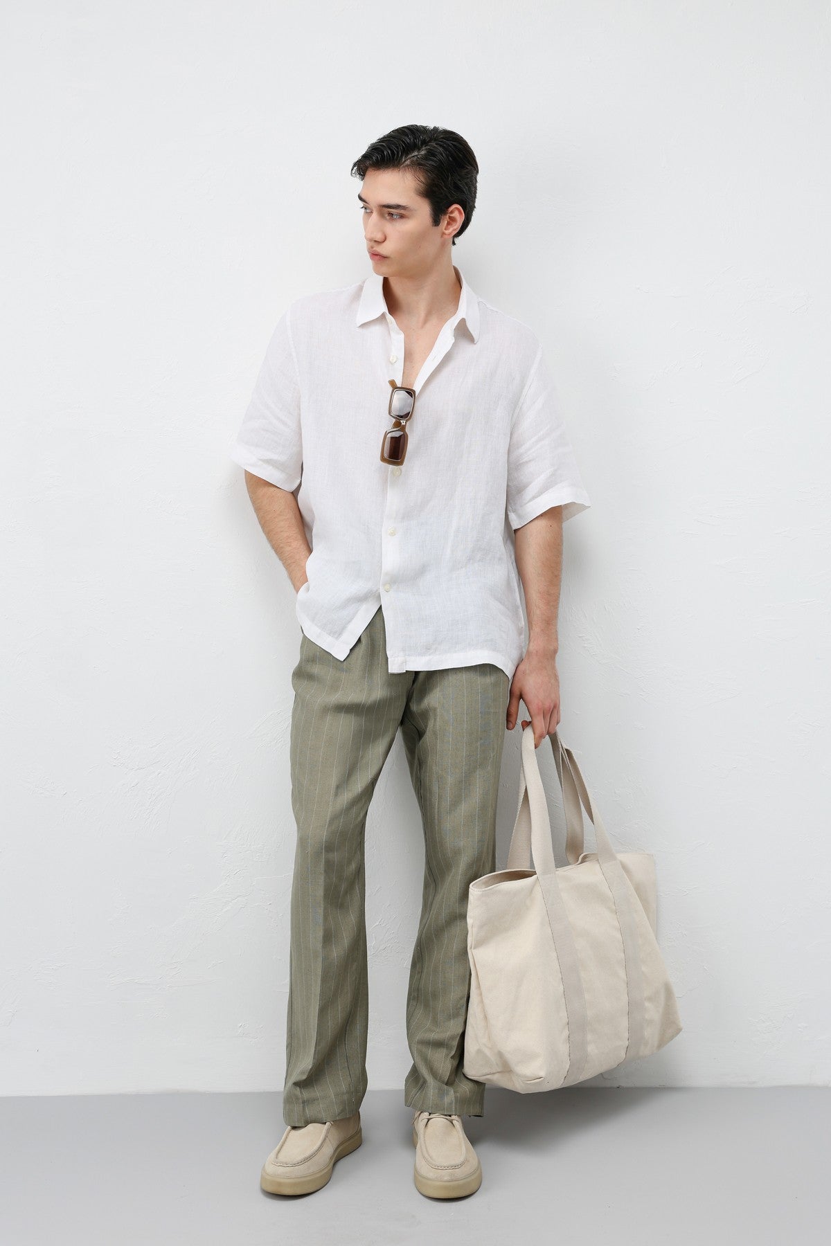 Antioch 100% Linen Relaxed-Fit Men's Shirt