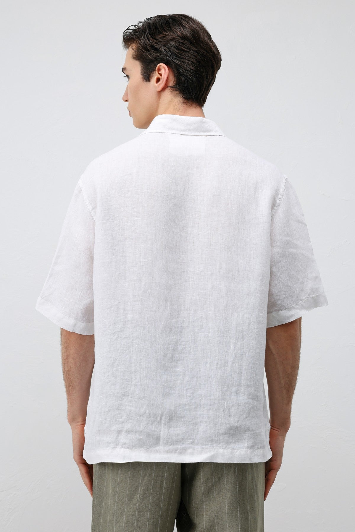 Antioch 100% Linen Relaxed-Fit Men's Shirt