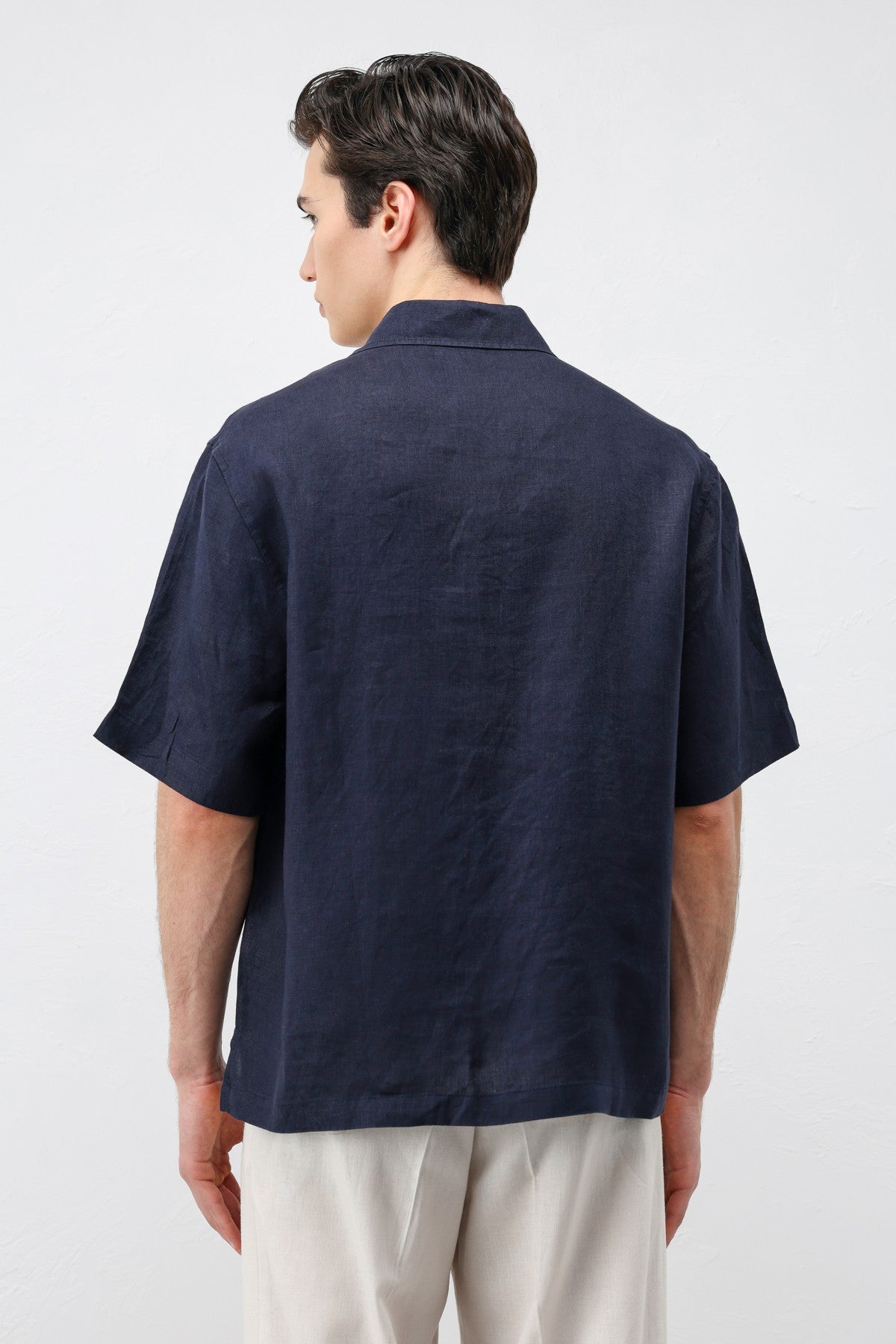 Antioch 100% Linen Relaxed-Fit Men's Shirt