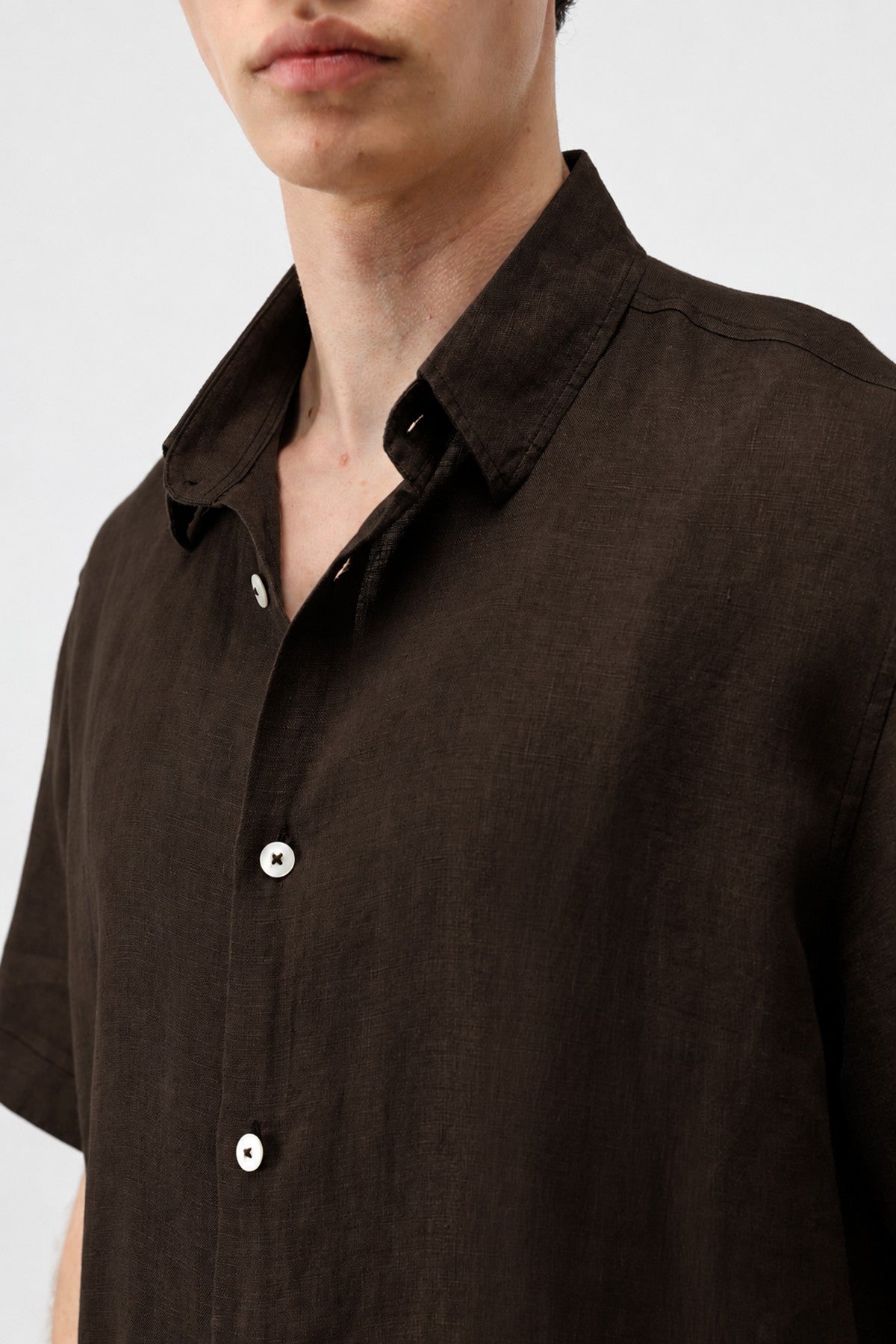 Antioch 100% Linen Relaxed-Fit Men's Shirt
