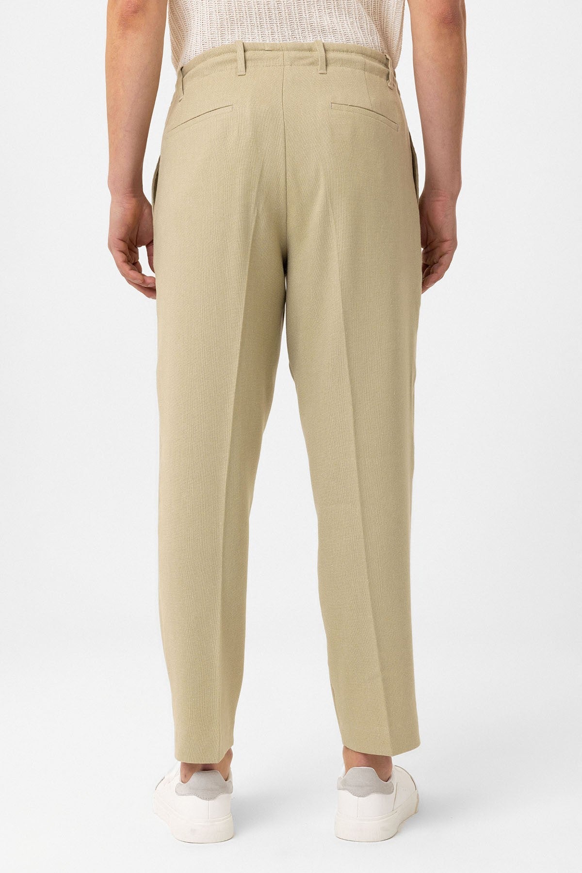 Men's Relaxed-Fit Jogger Pants